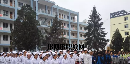定西理工中專學(xué)校2020年學(xué)費(fèi)、收費(fèi)多少