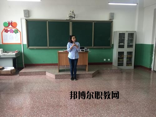 四川東坡中等職業(yè)技術(shù)學(xué)校2020年報(bào)名條件、招生要求、招生對(duì)象