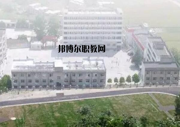 ?？德毥讨行膶W校2020年招生簡章