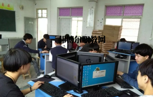 南城職業(yè)中等專業(yè)學(xué)校2020年報(bào)名條件、招生要求、招生對(duì)象