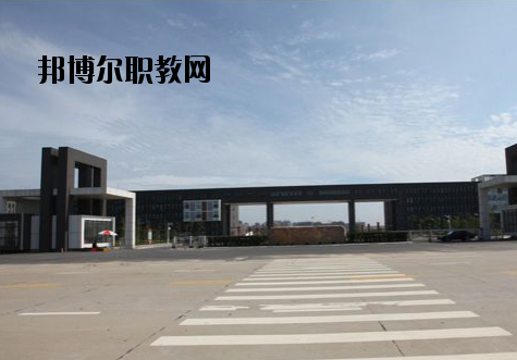 江西建設(shè)工程學(xué)校2020年報(bào)名條件、招生要求、招生對(duì)象