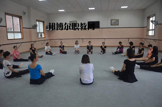 南昌青山湖區(qū)職業(yè)技術(shù)學(xué)校2020年報名條件、招生要求、招生對象 