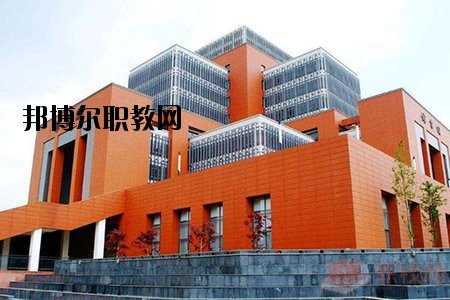 綿竹職業(yè)中專學(xué)校2020年報(bào)名條件、招生要求、招生對象