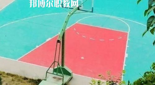 西安工業(yè)技工學校網(wǎng)站網(wǎng)址