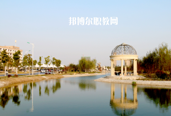 安徽糧食經濟技師學院2020年招生辦聯(lián)系電話