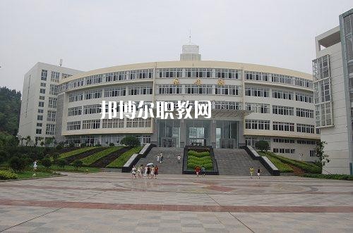 四川建筑技工學校2020年報名條件、招生要求、招生對象