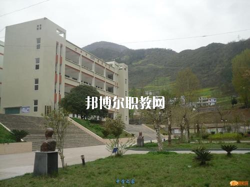 西昌交通技工學校2020年報名條件、招生要求、招生對象