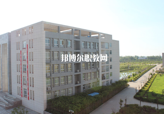 安徽六安技師學(xué)院2020年報(bào)名條件、招生要求、招生對象