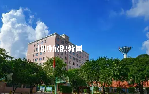 廣東省商業(yè)職業(yè)技術(shù)學(xué)校2020年報名條件、招生要求、招生對象