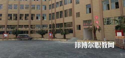 貴州航空工業(yè)技師學(xué)院樂灣校區(qū)怎么樣、好不好
