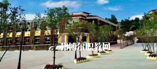 貴州航空工業(yè)技師學(xué)院烏當(dāng)校區(qū)2020年報名條件、招生要求、招生對象