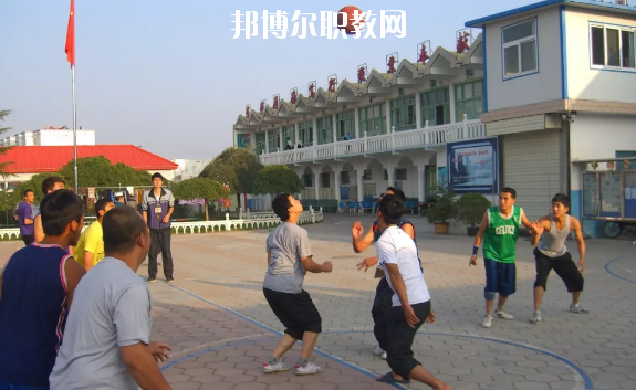 張家川縣阿拉伯語言學(xué)校2020年報名條件、招生要求、招生對象