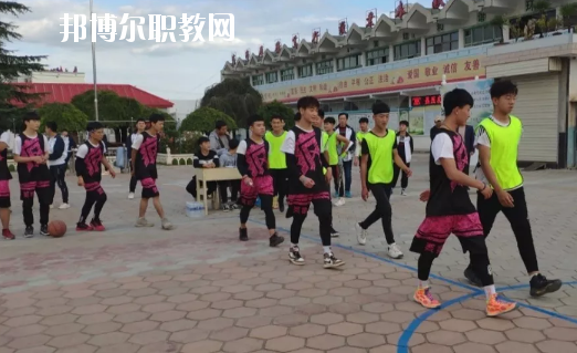 張家川縣阿拉伯語(yǔ)言學(xué)校2020年招生辦聯(lián)系電話