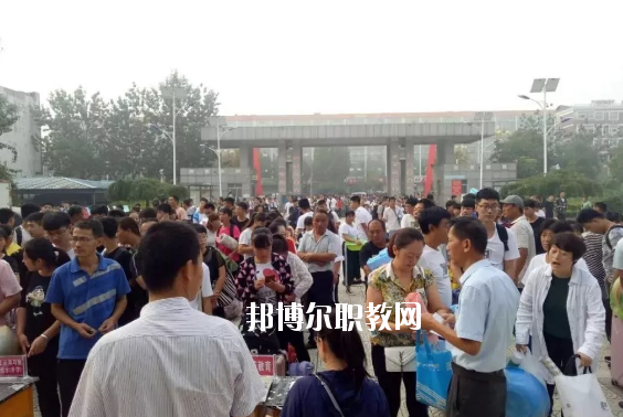 青縣職業(yè)技術(shù)教育中心2020年報(bào)名條件、招生要求、招生對(duì)象