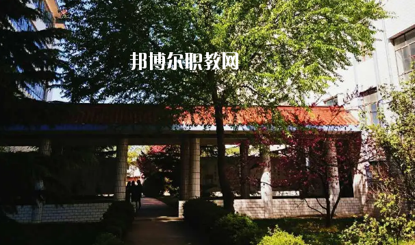 西峰北辰職業(yè)技術(shù)學(xué)校網(wǎng)站網(wǎng)址 