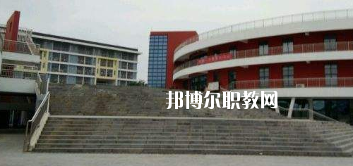 畢節(jié)幼兒師范高等?？茖W校(中職部)2020年報名條件、招生要求、招生對象
