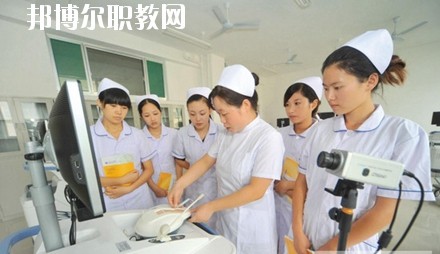 四川2020年讀衛(wèi)?？梢钥即髮W(xué)嗎