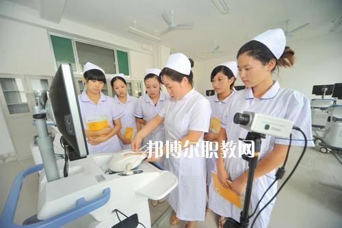 四川2020年讀衛(wèi)校學什么好