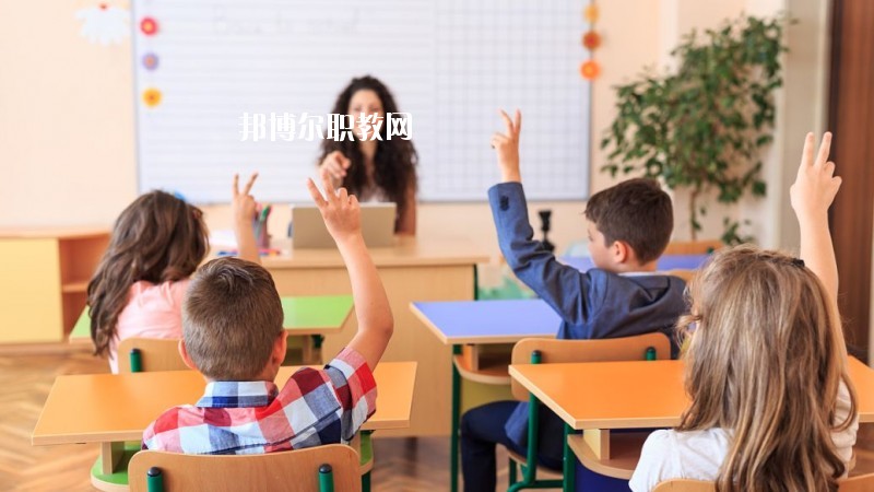 四川2020年中專幼師學(xué)校有哪些專業(yè)