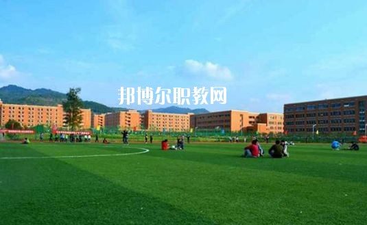 漯河市第二中等專業(yè)學(xué)校2021年報名條件、招生要求、招生對象