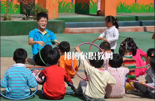 貴州2020年幼師學(xué)校是中專(zhuān)還是大專(zhuān)