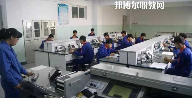 廣東2021年女生上什么汽修學校好
