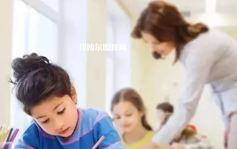 湖北2021年公立幼師學(xué)校