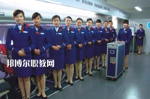 四川2021年初中生女生讀什么鐵路學(xué)校好