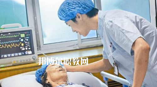 貴陽(yáng)2021年讀衛(wèi)校需要什么證件