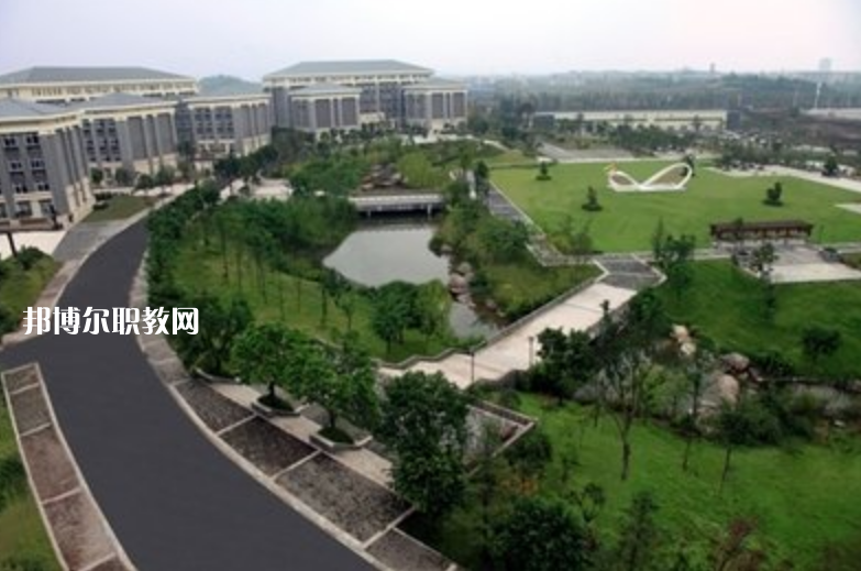 重慶2021年哪個大專學校的鐵路學校好