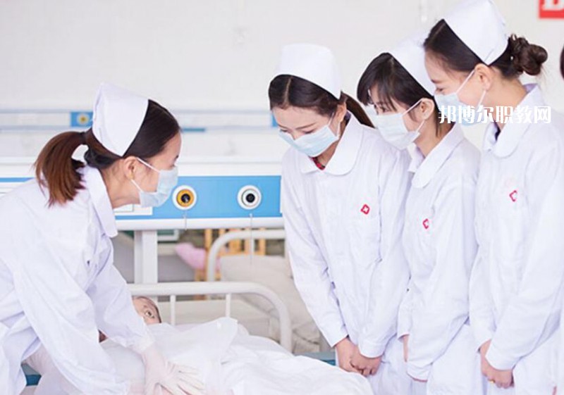 重慶2021年衛(wèi)校學什么好