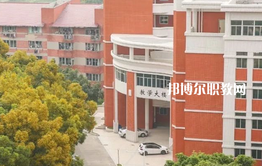 汕頭幼兒師范學(xué)校2021年報(bào)名條件、招生要求、招生對象