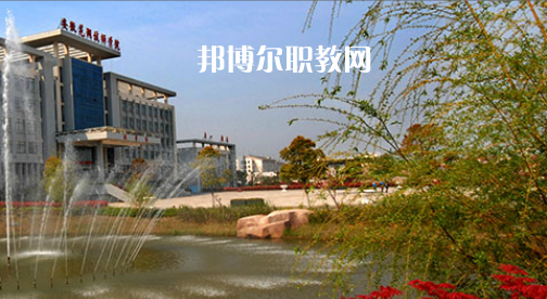 安徽2021年讀鐵路學(xué)校能考大學(xué)嗎