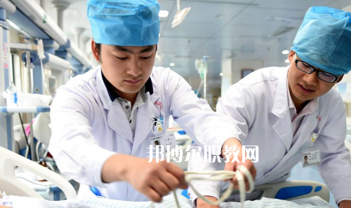 貴陽(yáng)2021年衛(wèi)校好還是大專好