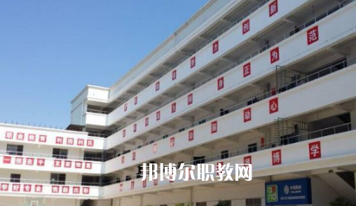 江西2021年初中生學(xué)鐵路學(xué)校怎樣