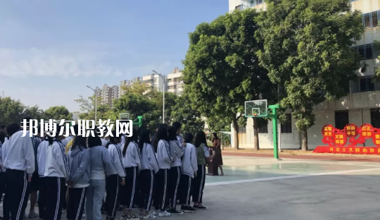 汕頭光明理工職業(yè)技術(shù)學(xué)校2021年報名條件、招生要求、招生對象