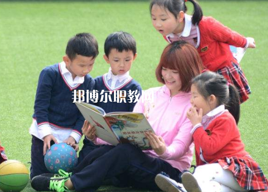 武漢2021年初中生能去的幼師學(xué)校