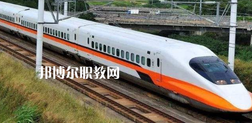 南寧2021年鐵路學(xué)校好點(diǎn)的大專(zhuān)學(xué)校