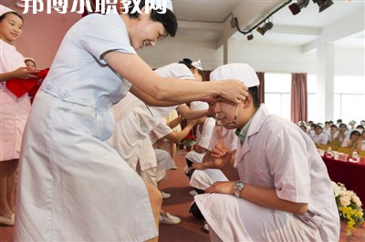 成都2021年男生可以讀衛(wèi)校嗎