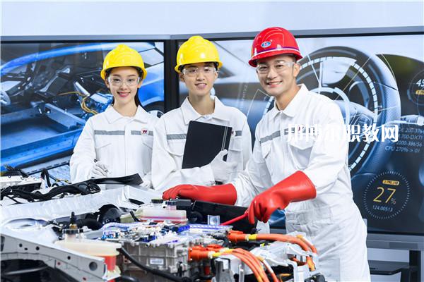 四川2021年現(xiàn)在汽修學(xué)校學(xué)什么專業(yè)好