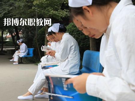 成都2021年衛(wèi)校一般有哪些專(zhuān)業(yè)