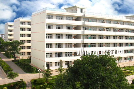 廣西2021年有哪些有鐵路學(xué)校的大專院校