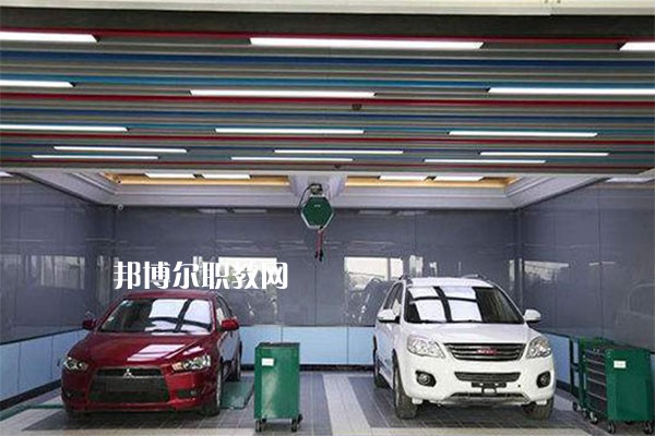 四川2021年男生讀汽修學校有前途嗎