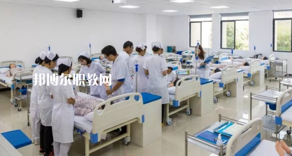 肇慶財(cái)經(jīng)中等職業(yè)學(xué)校2021年報(bào)名條件、招生要求、招生對象