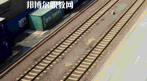 江西2021年100分能上鐵路學(xué)校嗎