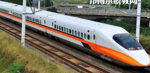 南寧2021年男生上什么鐵路學(xué)校好