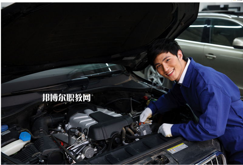 重慶2021年汽修學校什么專業(yè)比較好