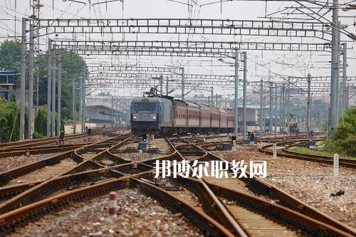 廣西2021年初中生可以去的鐵路學(xué)校
