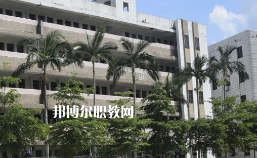 吳川職業(yè)高級(jí)中學(xué)2021年學(xué)費(fèi)、收費(fèi)多少