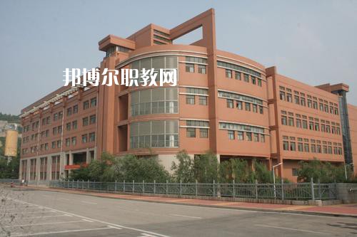 川北醫(yī)學(xué)院附屬醫(yī)院護士學(xué)校2021年招生錄取分數(shù)線